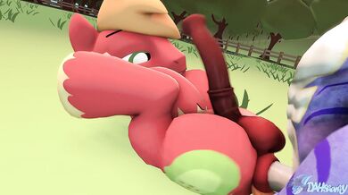 Big Mac Gets Bred by His Hot Cousin