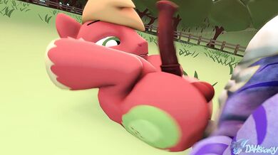 Big Mac Gets Bred by His Hot Cousin