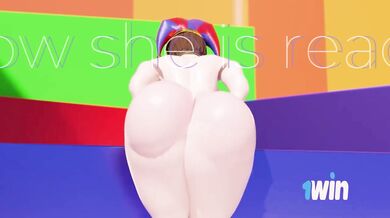 Sexy babe twerks her way to multiple orgasms!