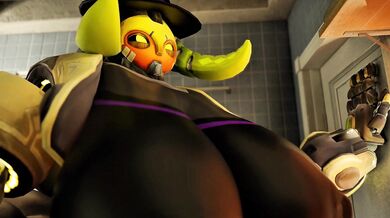 Tales of a Halloween Hook-Up with the Nude Goddess Orisa