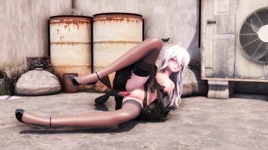Busty babe Haku gets fucked by an insect in a dirty back alley (Goutouren)