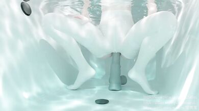 The Sultry Siren: Barbara Rides the Dildo in a Luxurious Bathtub