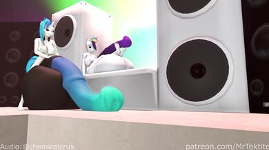 The Vinyl Toy - Tavi and the Cock Vore