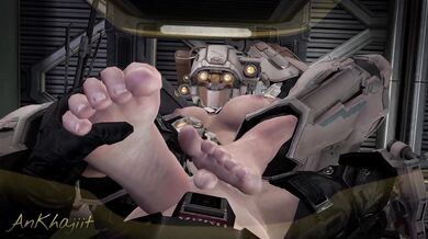 The Elf and the Footjob Queen - Lindas Feetjob (18 )