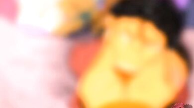 'MILF Courtney gets a hot blowjob '