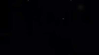 Rising to a New Height: An Erotic Vertical 3D Video Adventure