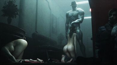 Claire & (MrX Nude) & Leon, Side Angle