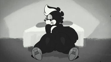 Sharon Twerks on the Dance Floor with Big Boobs (João Pêra & Lewd JP)