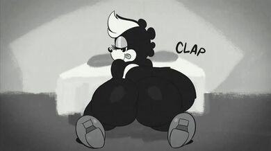 Sharon Twerks on the Dance Floor with Big Boobs (João Pêra & Lewd JP)