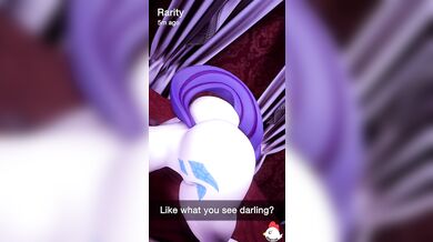 Daring Dressage on the Dirty Desk, Starring Rarity and Snapchat