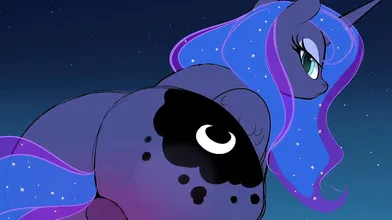 Luna Rides a Dildo while Nording on the Floor