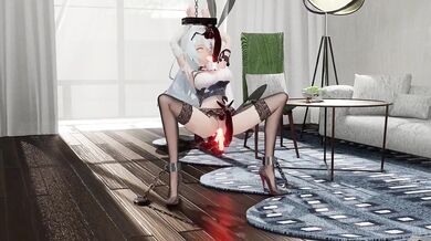 Horny Mistress Bronya and her pet dog Miaoshaquan getting fucked by giant insects in a dirty backyard!