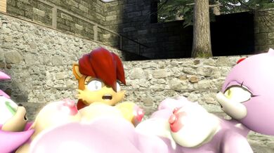 Ménage à trois with Best Friends