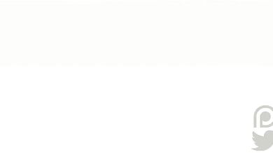 Creamy Time with a Heart-Shaped Cuck Clock