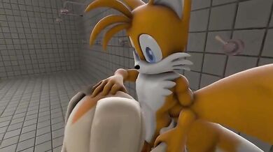 Experience an erotic shower with your tail and cream!