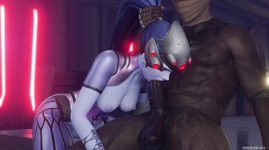 Breakfast with Widowmaker, Facefucking the White or Black MILF (Latex Makina)
