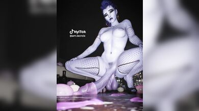 Watch the full Hentai movie in 4K resolution with a condom fetish featuring Widowmaker from Overwatch
