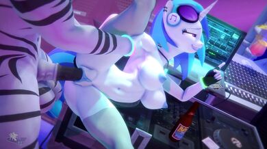 -------------------------------------------------------------- Bunnygirls in Heat - Final Wub [HoovesArt]