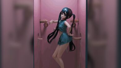 Monas Gangbang Adventure: The Impact of Glory Holes in a Room Full of Dancing Naked Hentai MMD 3D Porn Stars