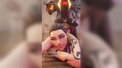 Phoenix Raining on Reinas Hot Body