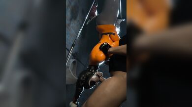 Insatiable Dr Harleen Quinzel in Arkham Asylum