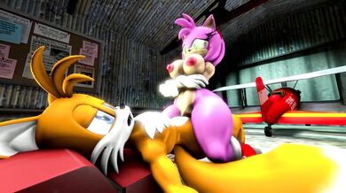 Moms Sexy Seduction - Amy Zones Passionate Lust