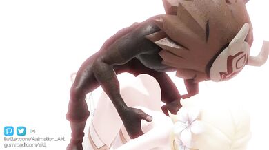 A horny college student bangs her roommate’s best friend in the shower